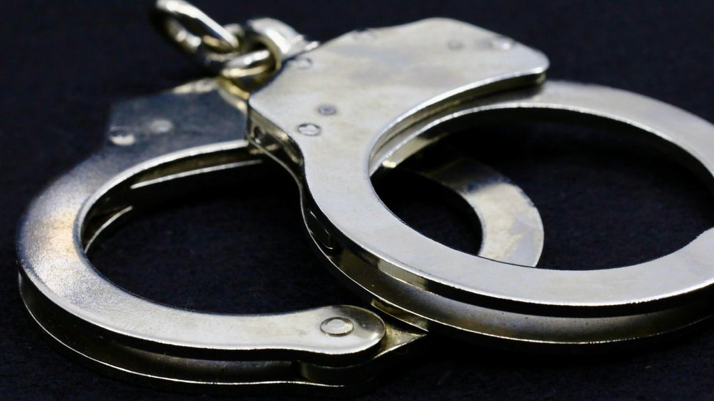 2 San José police officers arrested, accused of tampering with evidence — Portola Valley Community news