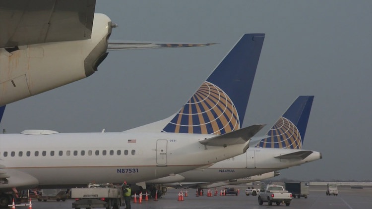 United flight from Grand Cayman to Houston declares emergency, lands safely — KENS 5 (San Antonio), Portola Valley Community news