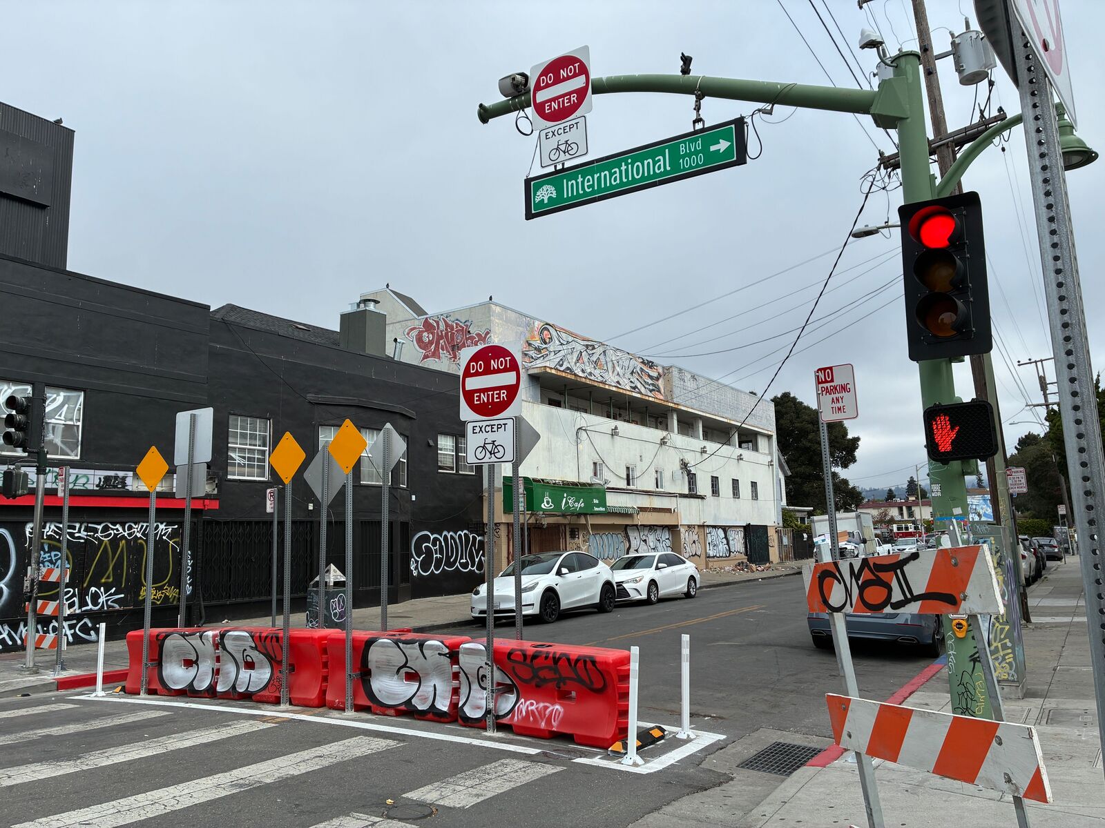 Sex trafficking has victimized people in Oakland’s District 2 for decades. What can the next councilmember do? — The Oaklandside, Portola Valley Community news