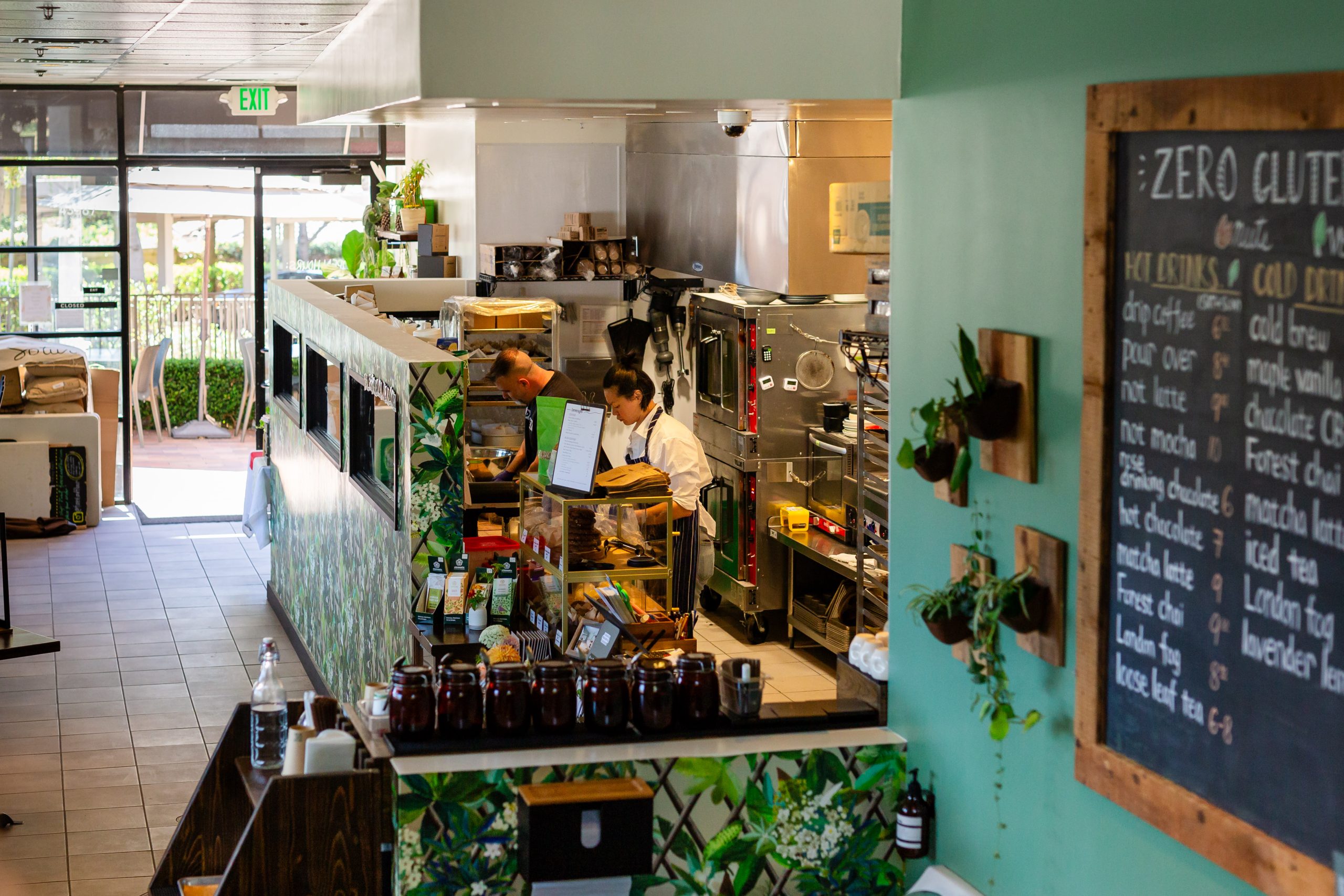 Why an East Bay bakery catering to dietary restrictions couldn’t make the numbers work — The Oaklandside, Portola Valley Community news