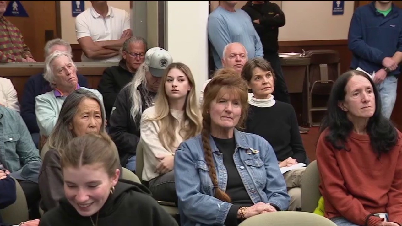 San Anselmo considers ban on all tobacco products  — KTVU FOX 2 Bay Area, Portola Valley Community news