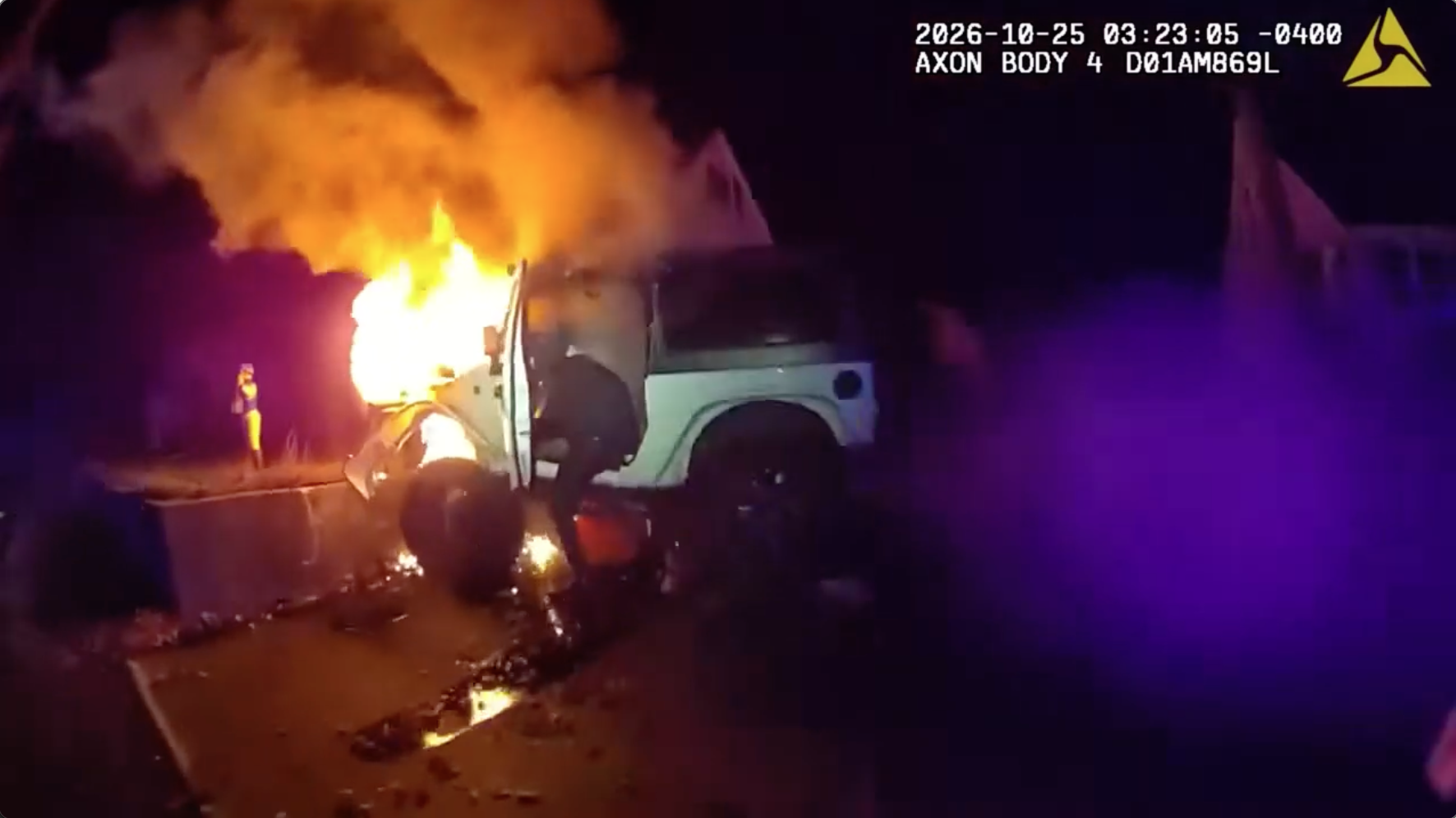 Bodycam video shows police rescuing man from burning Jeep after crash; driver facing multiple charges — KTVU FOX 2 Bay Area, Portola Valley Community news